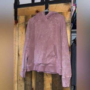 NWOT Lululemon sweatshirt